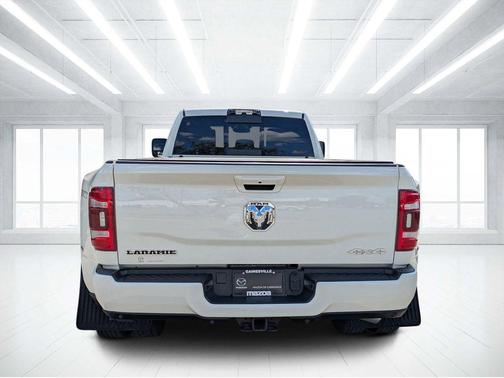 Pearl White 2024 RAM 3500 Laramie Crew Cab 4x4 8' Box