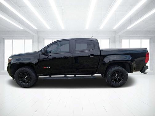Black 2022 Chevrolet Colorado Z71