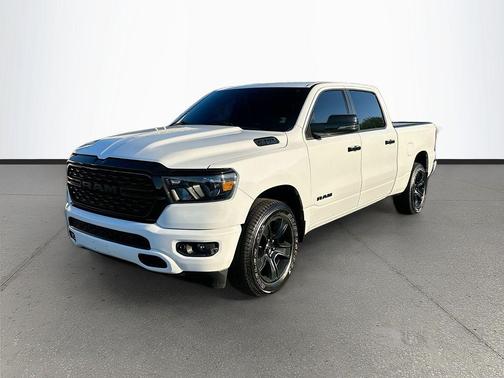 Bright White Clearcoat 2023 RAM 1500 Big Horn/Lone Star