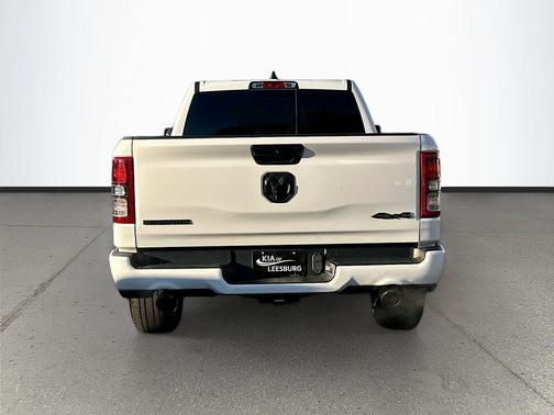 Bright White Clearcoat 2023 RAM 1500 Big Horn/Lone Star