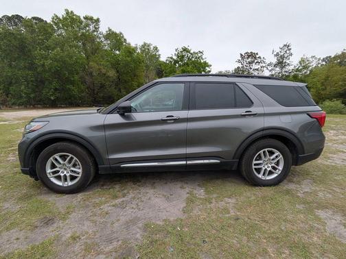 Gray Metallic 2025 Ford Explorer Active