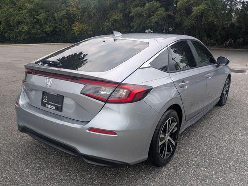 Lunar Silver Metallic 2024 Honda Civic LX
