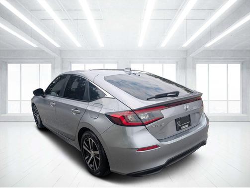 Lunar Silver Metallic 2024 Honda Civic LX