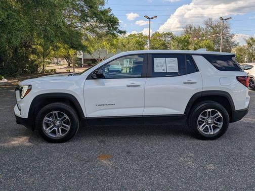 Summit White 2025 GMC Terrain FWD Elevation