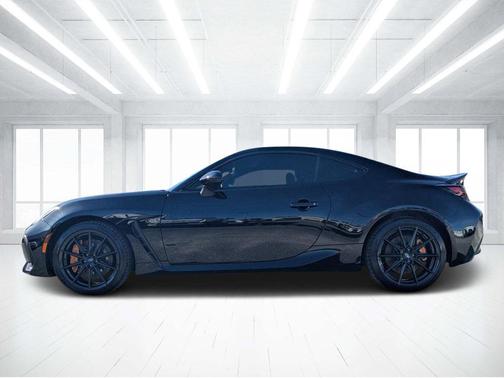 2025 Subaru BRZ tS