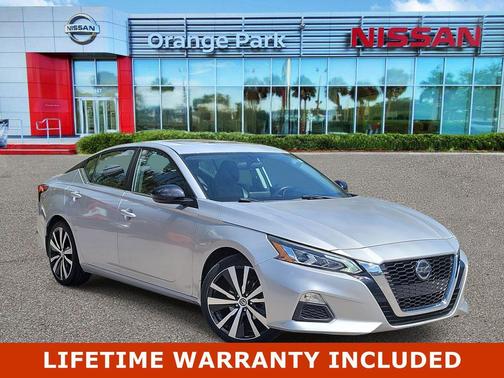 Brilliant Silver Metallic 2019 Nissan Altima 2.5 SR