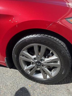 2017 Hyundai ELANTRA Value Edition