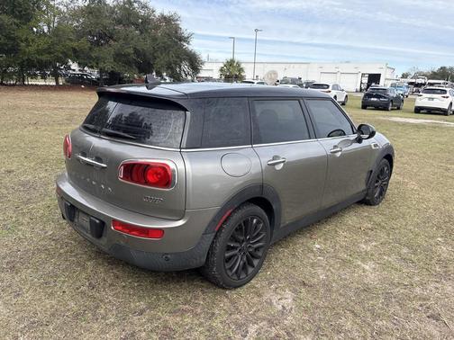 2017 MINI Clubman Cooper