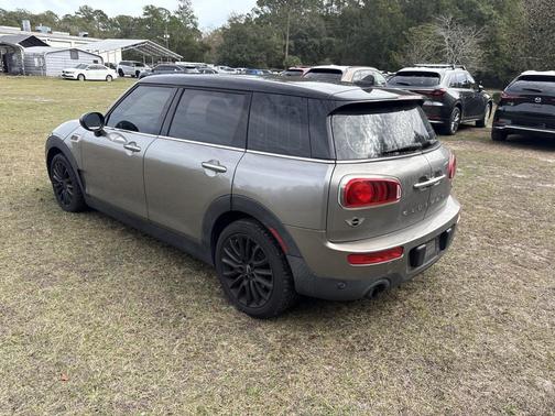 2017 MINI Clubman Cooper