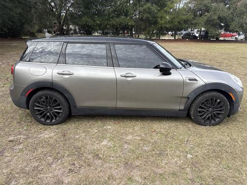 2017 MINI Clubman Cooper