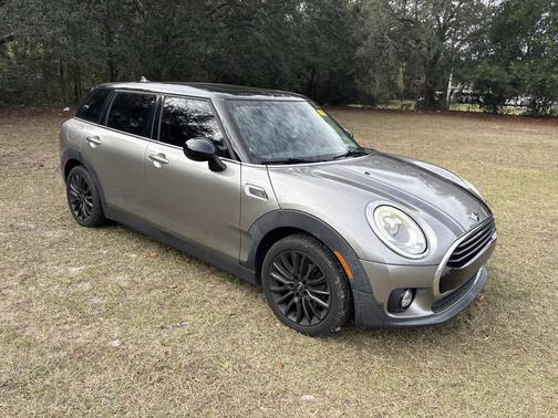 2017 MINI Clubman Cooper