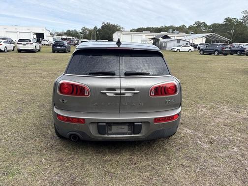 2017 MINI Clubman Cooper