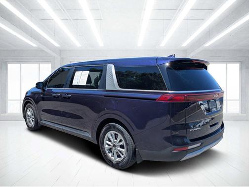 Deep Chroma Blue 2024 Kia Carnival LX