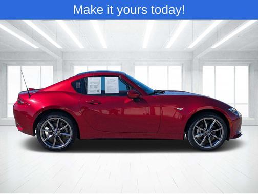 2022 Mazda MX-5 Miata RF Grand Touring