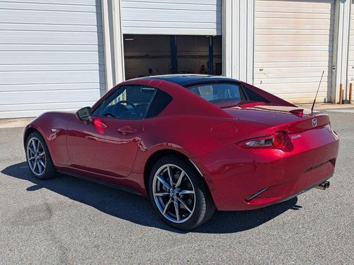 2022 Mazda MX-5 Miata RF Grand Touring