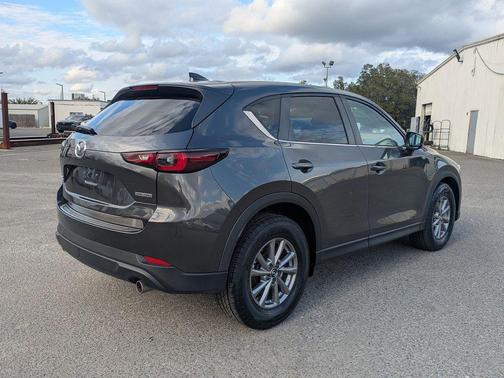 2022 Mazda CX-5 2.5 S Preferred Package