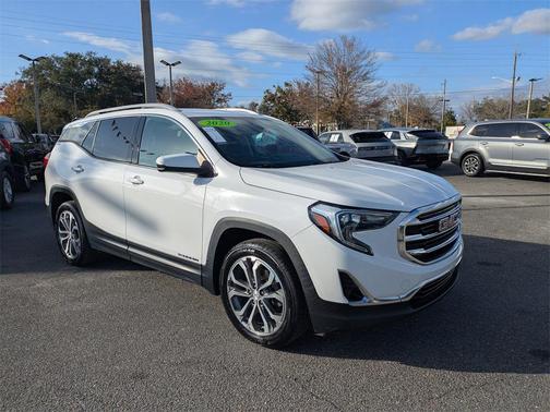 2020 GMC Terrain SLT