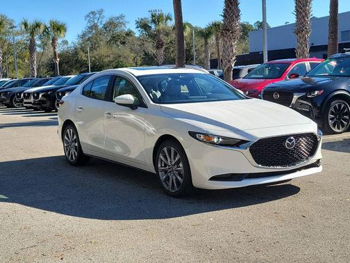 Snowflake White Pearl Mica 2026 Mazda Mazda3 FWD w/Preferred Package