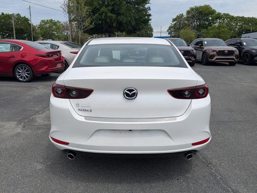 Snowflake White Pearl Mica 2026 Mazda Mazda3 FWD w/Preferred Package