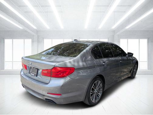 Bluestone Metallic 2020 BMW 540 xDrive