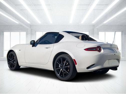2025 Mazda MX-5 Miata RF Grand Touring