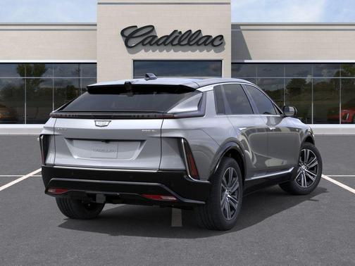 Silver Metallic 2025 Cadillac LYRIQ Luxury