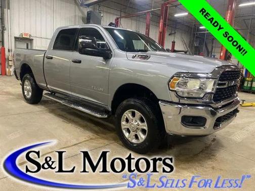 2024 RAM 2500 Big Horn Crew Cab 4x4 64' Box