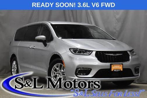 2023 Chrysler Pacifica Touring L