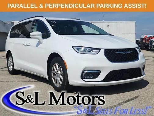 2022 Chrysler Pacifica Touring L