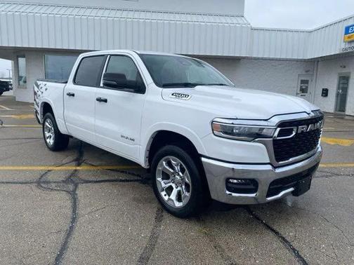 2025 RAM 1500 Big Horn Crew Cab 4x4 57' Box