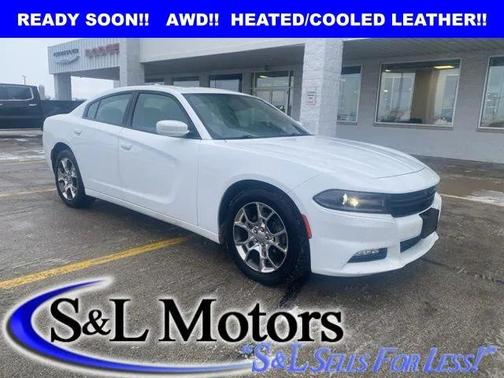 2016 Dodge Charger SXT