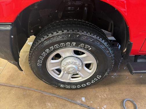 2024 RAM 2500 Tradesman Crew Cab 4x4 64' Box