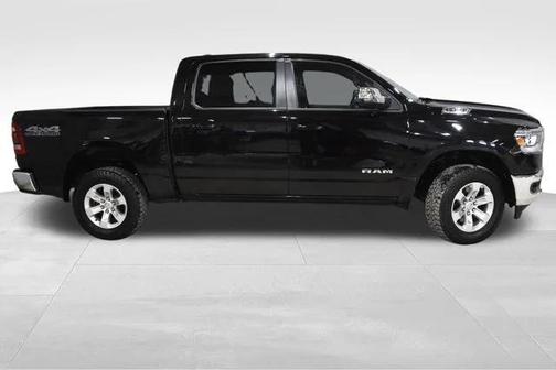 2023 RAM 1500 Laramie Crew Cab 4x4 57' Box