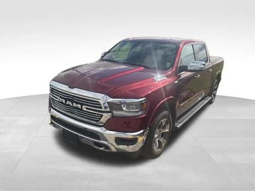 2021 RAM 1500 Laramie Crew Cab 4x4 57' Box