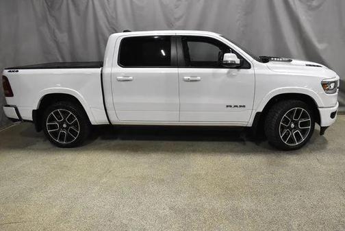 2019 RAM 1500 Laramie Crew Cab 4x4 57' Box