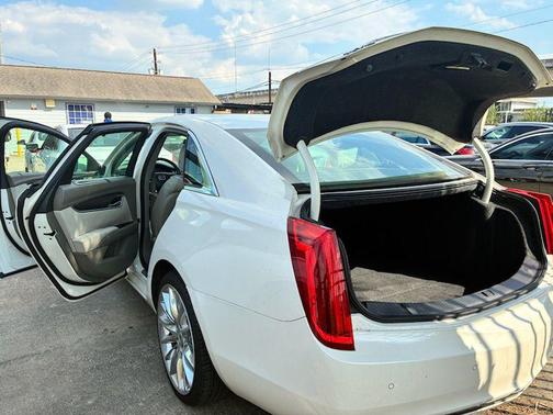 2014 Cadillac XTS Platinum