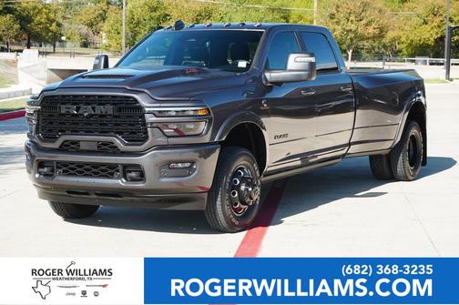 2025 RAM 3500 Limited Crew Cab 4x4 8' Box