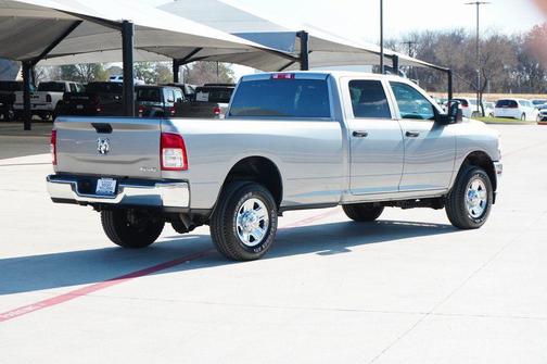 2024 RAM 2500 Tradesman Crew Cab 4x4 8' Box