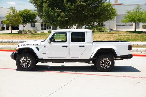 2025 Jeep Gladiator Rubicon