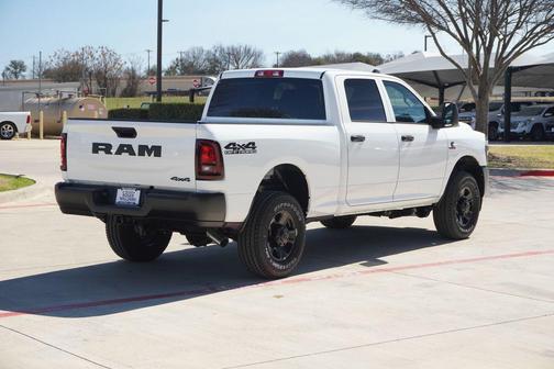 2026 RAM 2500 Tradesman Crew Cab 4x4 6'4' Box
