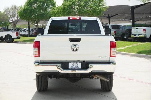 2024 RAM 2500 Tradesman Crew Cab 4x4 6'4' Box