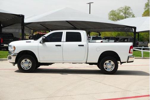 2024 RAM 2500 Tradesman Crew Cab 4x4 6'4' Box