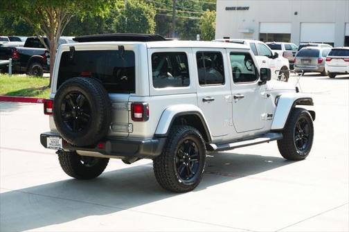 2022 Jeep Wrangler Unlimited Sahara