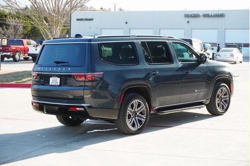 2025 Jeep Wagoneer 4x2
