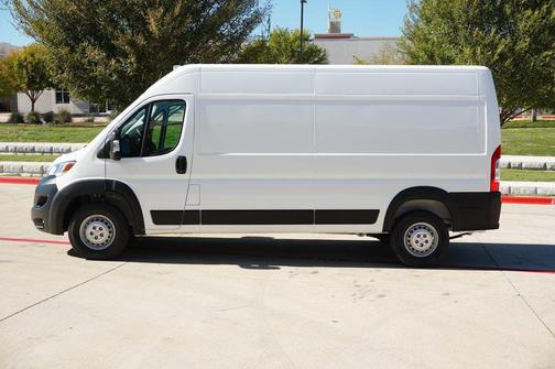 2026 RAM ProMaster 2500 Tradesman