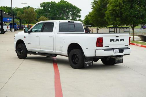 Bright White Clearcoat 2026 RAM 3500 Laramie Crew Cab 4x4 8' Box