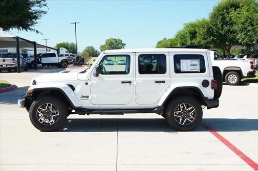 2025 Jeep Wrangler 4-Door Sahara 4x4