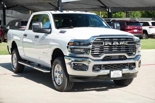 2025 RAM 2500 Lone Star Crew Cab 4x4 6'4' Box