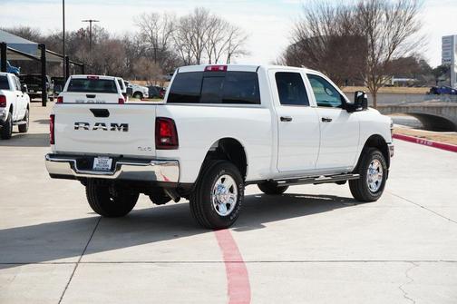 2026 RAM 2500 Tradesman Crew Cab 4x4 6'4' Box