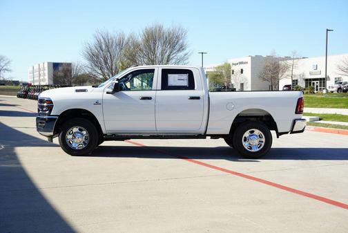 2026 RAM 2500 Tradesman Crew Cab 4x4 6'4' Box
